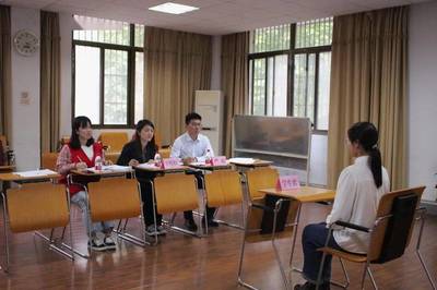 我校完成第30届中国戏剧梅花奖活动志愿者招募选拔工作