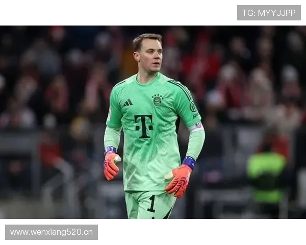 诺伊尔从门将到清道夫的战术角色演变解析